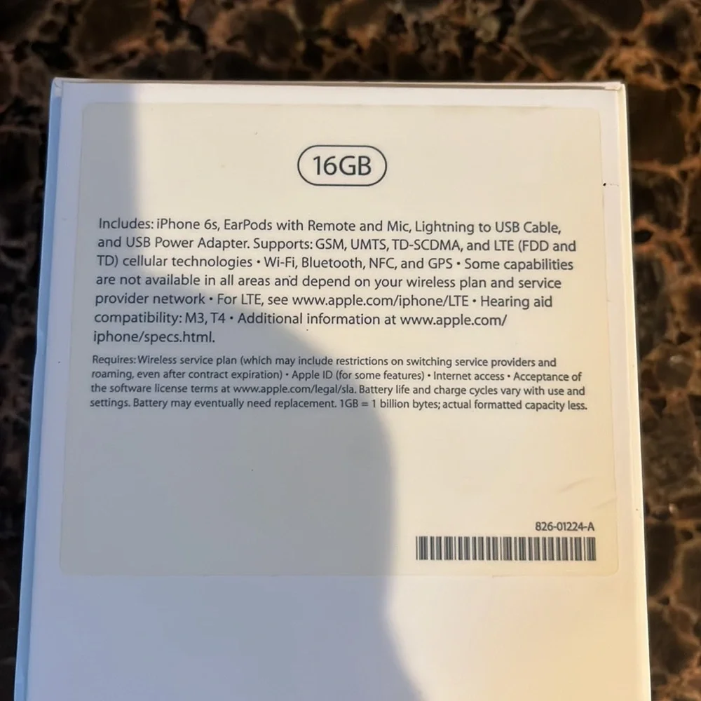 Iphone 6 headphones New 2 pairs Great 4 Commercial Airlines